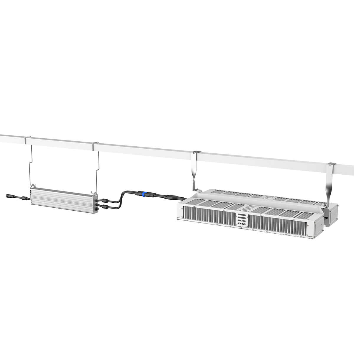 CeresLux Quadra 600W/1400W 4.0 µmol/J IP65 Full Spectrum LED Grow Light installation setup.